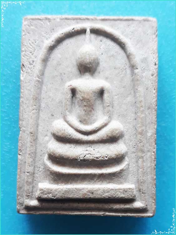 ..วัดพรหมมาสตร์ ลบ. พระสมเด็จ พิมพ์สามชั้น เนื้อผงเก่าๆ หลังยันต์ รุ่น สามจีน..