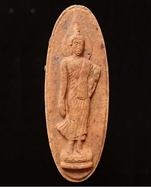 พระพุทธลีลา 25 ศตวรรษ เนื้อดินผสมแร่ ปี2500 พิธีใหญ่ท้องสนามหลวง ...เคาะเดียวแดง...