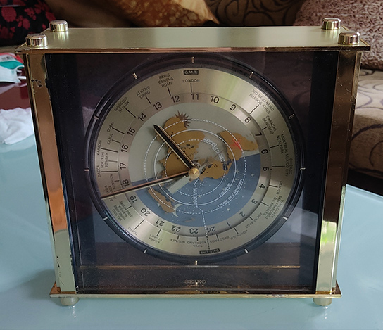 นาฬิกาตั้งโต๊ะวินเทจรุ่นเก่าหายาก SEIKO ของแท้ ตัว World Time ดูเวลารอบโลกได้ เครื่องไซโก้แท้