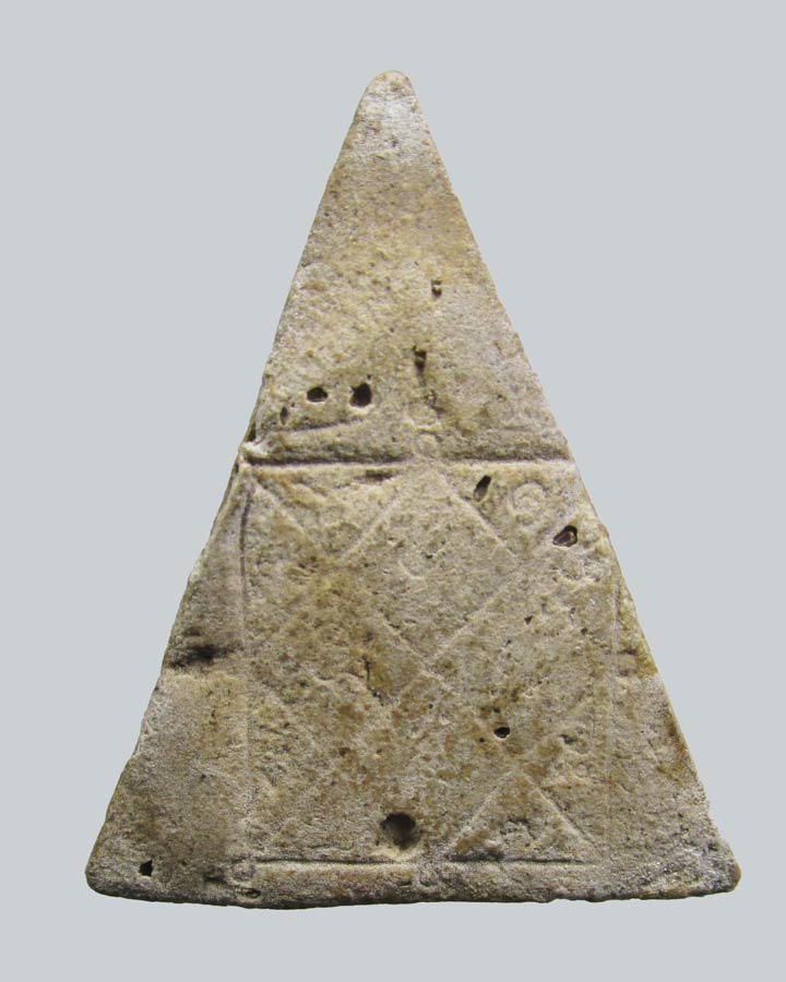 นางพญาหลวงพ่อบุญเทียม หลังปั๊มยันต์ตรีนิสิงเห วัดลาดหลุมแก้ว จ.ปทุมธานี