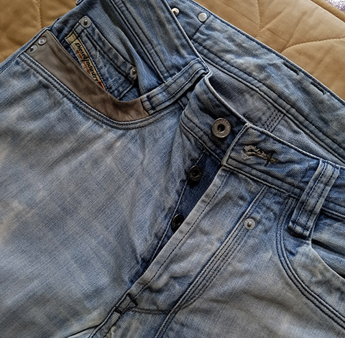 ยีนส์ DIESEL ของแท้ ตัวนี้ Made in ITALY ของแพงมาก แต่ขายให้ถูก