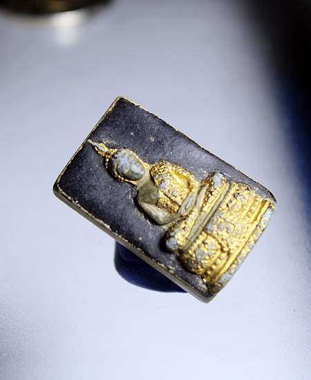 E402พระแก้วมรกต เนื้อผง หลวงปู่เริ่มวัดจุกกะเฌอ เป็นประธานและเกจิจ.ชลบุรีร่วมปลุกเสกมากมาย