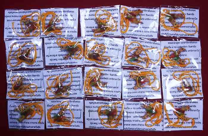 ***20 คู่***สาลิกาลิ้นทองสาริกาลิ้นทองแกะจากไม้ขนุน ไม้มะขาม 