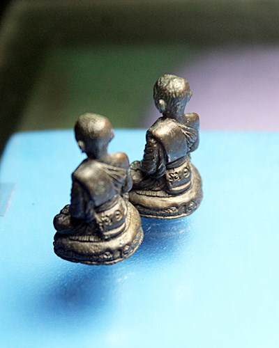 B424รูปหล่อ"รุ่นแรก"หลวงปู่ครูบาน้อย ปัญญาสโภ วัดป่าประชาสามัคคีสันติธรรม บ้านหว้า ต.บ้านหว้า อ.เมือ