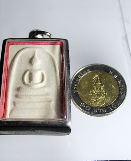 E618พระสมเด็จ หลังรูปเหมือน สมเด็จพระสังฆราช วัดบวรนิวเวศน์ สภาพสวยๆ ตามรูปครับ 