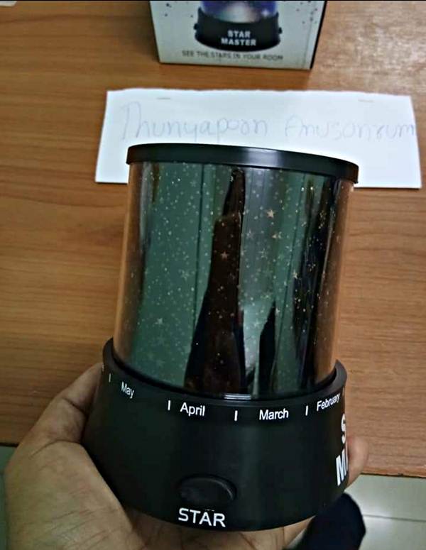 สุดปัง16โคมไฟสร้างดาวจำลอง Star Masterสำหรับสร้าางบรรยากาศและสีสีนในห้องยามค่ำคืนพิเศษ