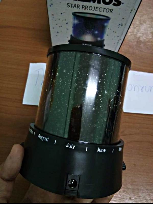 สุดปัง16โคมไฟสร้างดาวจำลอง Star Masterสำหรับสร้าางบรรยากาศและสีสีนในห้องยามค่ำคืนพิเศษ