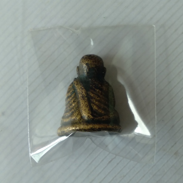 รูปหล่อหลวงพ่อเงิน รุ่นปืนแตก สร้างปี2528