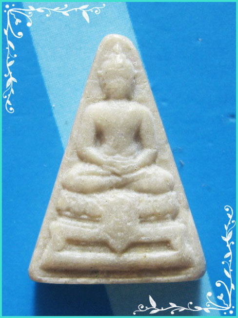 ..สมเด็จพระพุทธมหาบดินทร์ วัดจักรวรรดิราชาวาส กทม เนื้อผงเก่าๆ หลังยันต์ ปี 25 พิมพ์เล็ก..