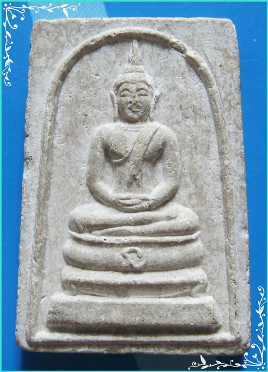 ..ลพ.คูณ วัดจอมบึง รบ. พระสมเด็จ หน้าพระพุทธ ฐานนะ เนื้อผงเก่าๆ หลังยันต์ จปร.114..