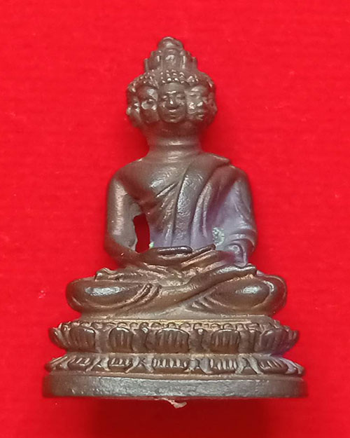 เศรษฐีนวโกฏิมูลนิธิหลวงปู่ทิมสร้าง