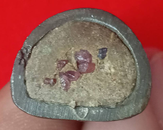 เศรษฐีนวโกฏิมูลนิธิหลวงปู่ทิมสร้าง