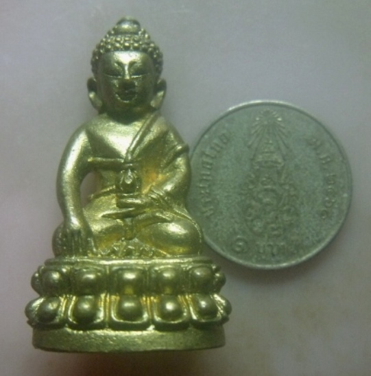 **วัดใจ**พระกริ่งใหญ่ เนื้อโลหะผสม วัดสุทัศน์เทพวราราม ตอกโค้ดวัดสุทัศน์**สวยๆ เชิญชมครับ