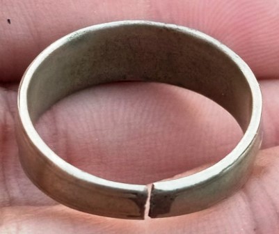 แหวนนพเก้า วัดตาล ปี 16 