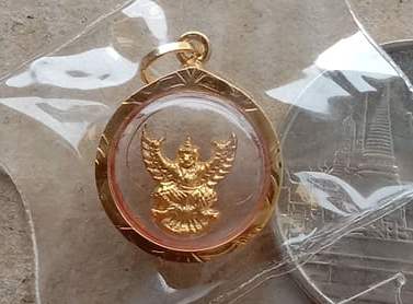 พญาครุฑ ไม่ทราบที่ พร้อมเลี่ยมทองคำแท้ เปอร์เซ็นทอง75% กันน้ำ ตามรูป
