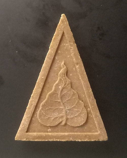 พระสมเด็จในย่าม พิมพ์นางพญา หลวงปู่สี