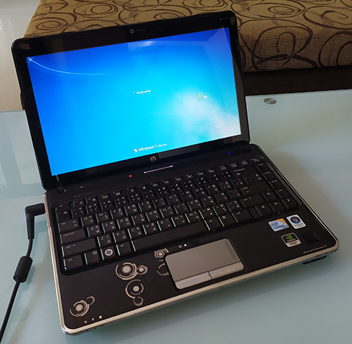 โน๊ตบุ๊ค HP Pavilion dv3 อดีตตัวแรง นำมาแบ่งปันราคาเบาๆครับ เครื่องใช้งานดี สภาพเครื่องสวยๆเลยตามรูป