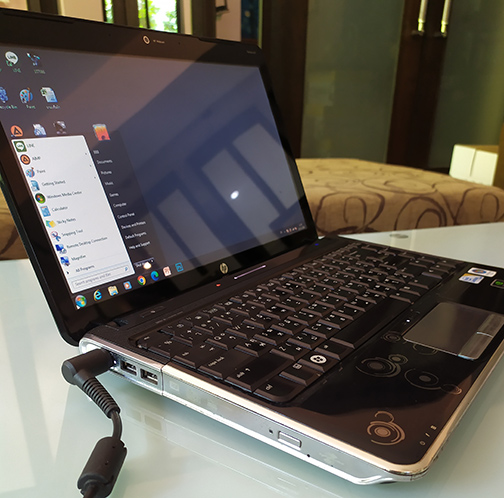 โน๊ตบุ๊ค HP Pavilion dv3 อดีตตัวแรง นำมาแบ่งปันราคาเบาๆครับ เครื่องใช้งานดี สภาพเครื่องสวยๆเลยตามรูป