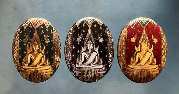 ล็อกเก็ต พระพุทธชินราช ปี15 พิธีจักรพรรดิ์ วัดพระศรีรัตนมหาธาตุฯ พิษณุโลก ลพ.กวย ลป.โต๊ะ ร่วมปลุกเสก