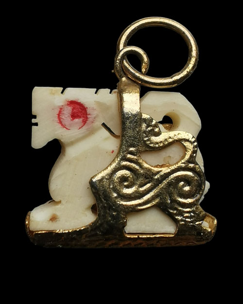 สิงห์งาแกะ หลวงพ่อหอม วัดชากหมาก ระยอง