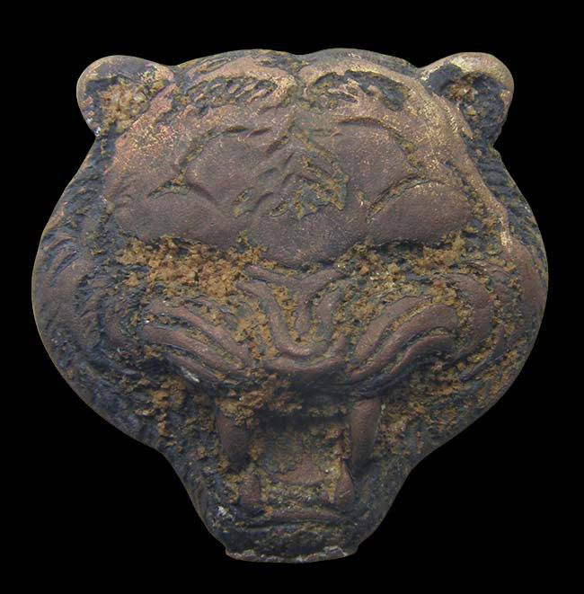 หล่อหน้าเสือ รุ่นเสือเรียกทรัพย์ เทดินไทย หลวงปู่สุพจน์ วัดห้วงพัฒนา ตราด