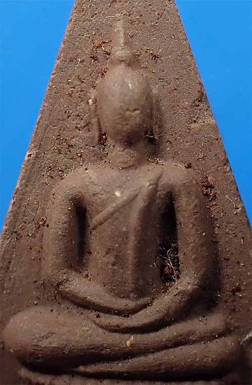 ขายขาดทุน!!!สมเด็จจิตรลดาสวยกริ๊บยันกล่องเดิม ๆ +บัตรรับรองพระแท้*18