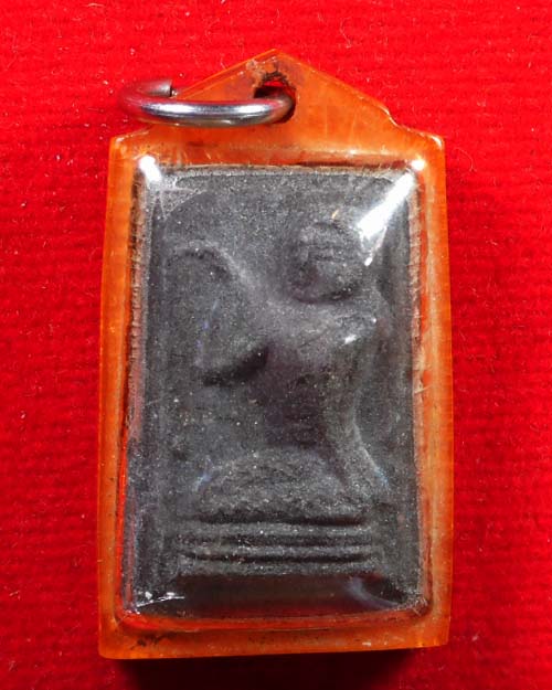 นางกวักหลวงพ่อเย็นวัดบ้านแลงเนื้อดินผสมผงพรายกุมารหลวงปู่ทิม 