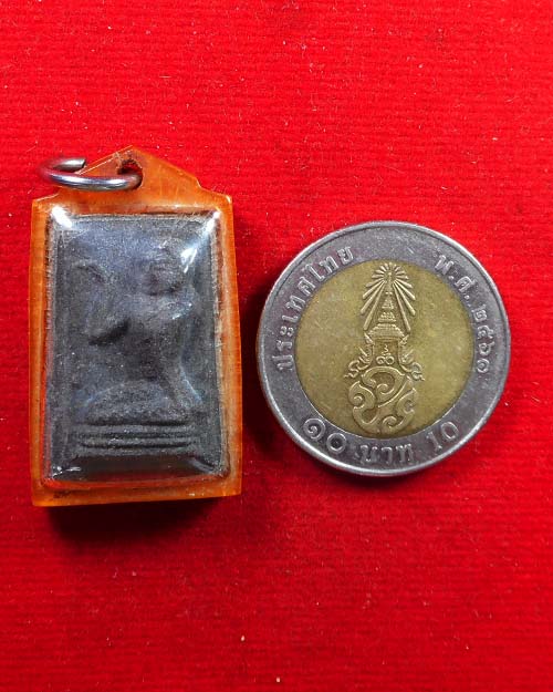 นางกวักหลวงพ่อเย็นวัดบ้านแลงเนื้อดินผสมผงพรายกุมารหลวงปู่ทิม 