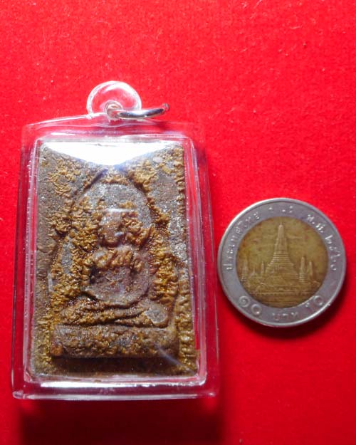  พระพุทธเนื้อผงพุทธคุณ หลวงปู่สูนย์ จนุทวณุโณ วัดป่าอิสระธรรม อ.อากาศอำนวย จ.สกลนคร