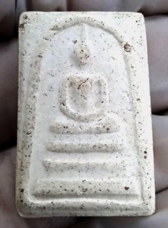 สมเด็จวัดระฆัง พิมพ์ใหญ่ หลัง ภปร. ฉลองสิริราชสมบัติครบ 60 ปี ปี 49 มวลสารสมเด็จวัดระฆัง