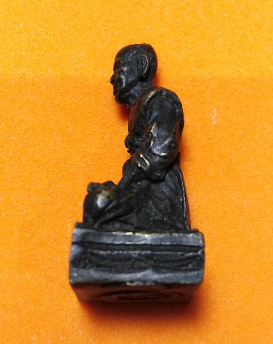 55.รููปเหมือนหลวงพ่อโตอุดกริ่งวัดเกศไชโย