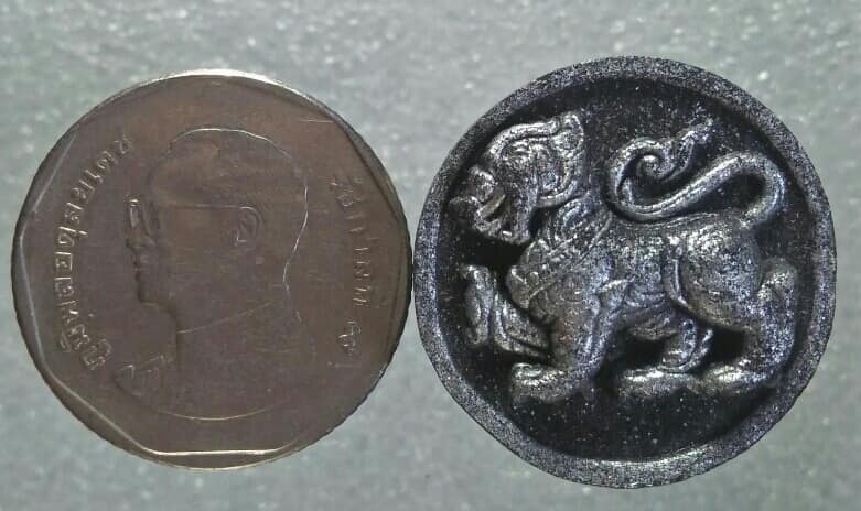 พญาสิงห์ เนื้อผง วัดหนองว่านเหลือง ฉะเชิงเทรา 