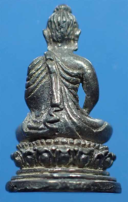 พระชัยวัฒน์ประทานอภัย วัดป่าประดู่ ระยอง พ.ศ.๒๕๑๘ เนื้อเงิน*39