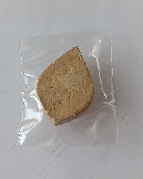 พระผงกลีบบัวเจ้าคุณสุพจณ์ วัดสุทัศน์ ก.ท.ม.