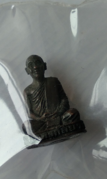 รูปหล่อหลวงพ่อกึ๋น วัดดอน สร้างปี 2525