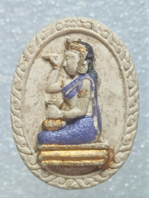 แม่นางกวัก เนื้อผง ลงสี วัดกระดาน นครนายก