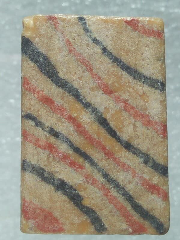 พระสมเด็จคะแนน สายรุ้ง  เนื้อผง 