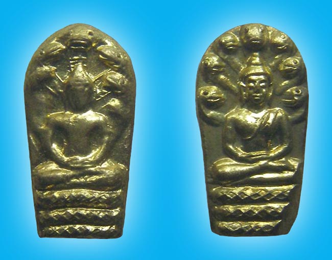 ปรกใบมะขาม เนื้อทองเหลือง รุ่นแรก + รุ่น 2 เนื้อทองเหลือง หลวงปู่ทิม วัดพระขาว อยุธยา  