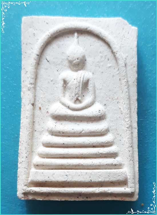 ..ลพ.ทา วัดพะเนียงแตก พระสมเด็จ พิมพ์ห้าชั้น เนื้อผงเก่าๆ หลังยันต์ รุ่น 100 ปี ปี 36..