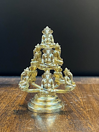 ช่อพระพิฆเนศ เนื้อทองทิพย์ วัดพระนารายณ์มหาราช จ.นครราชสีมา