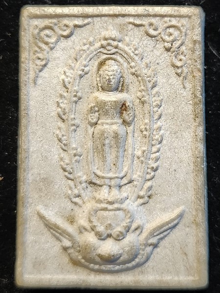 พระพนัสบดีเนื้อผง มูลนิธิพระพนัสบดี จ.ชลบุรี จัดสร้างปี 2533