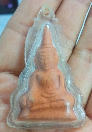 พระท่ากระดานเนื้อดินหลวงพ่อนารถ 110 ปี