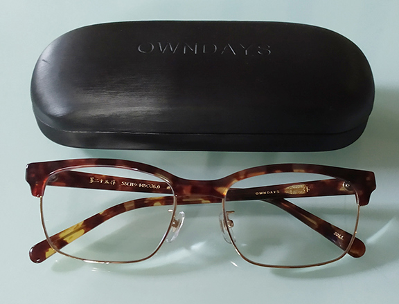 ของใหม่ แว่นตา OWNDAYS ตัวท็อป ครบชุด ราคา 5,990บาท จัดโปรเริ่มเพียง 2,xxx แจ้งค่าสายตาที่ต้องการได้