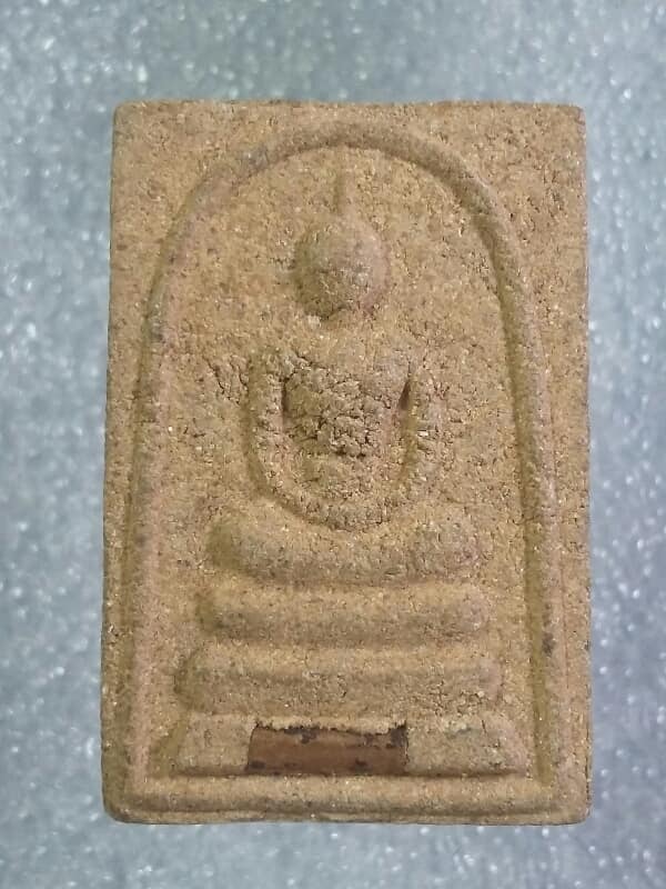 พระสมเด็จฝังตะกรุดวัดหนองหิน บ้านโป่ง ราชบุรี    เคาะเดียวครับ