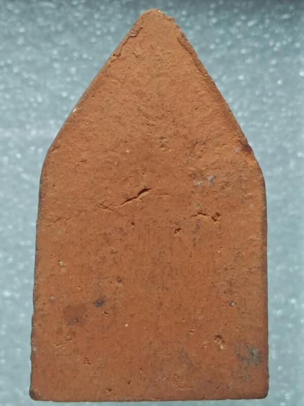 พระขุนแผน เนื้อดินเผา หลังเรียบ