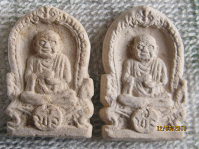 K1939 รูปเหมือนสมเด็จโตวัดพลาเนื้อผง ปี2510พร้อมกล่อง จำนวน 2 องค์