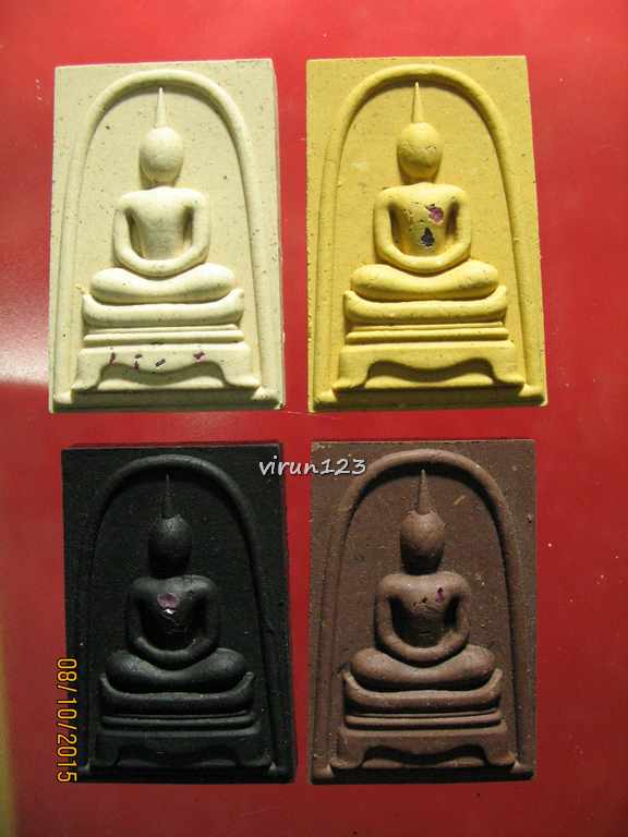 K2072สมเด็จสำเภาเงิน สำเภาทอง 4 เนื้อ รุ่นแรก ปี 2556 พิมพ์ฐานขาโต๊ะ หลวงปู่ฮก วัดราษฎร์เรืองสุข พร้