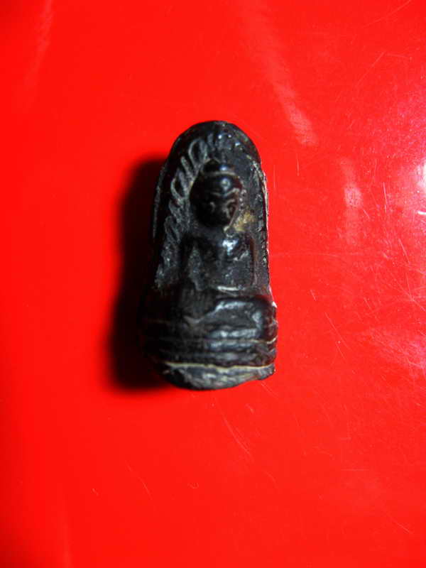 K1844 พระรอดหลวงพ่อทาบ วัดกระบกขึ้นผึ้งปี05