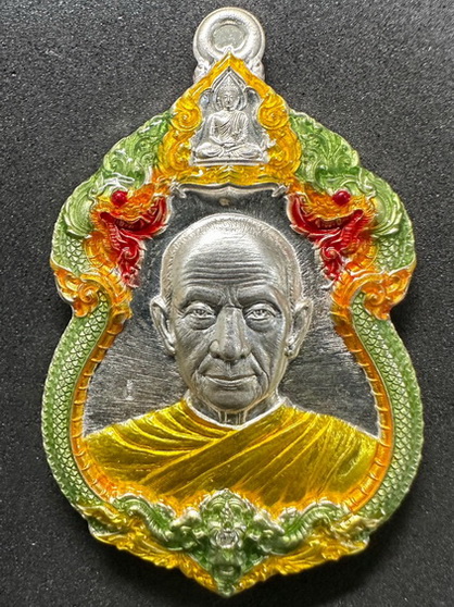 ลป.จื่อ พันธมุตโต เจ้าสัวพันล้าน เนื้อเงินลงยาขอบเขียวฝังเพชรCZ ลังลุ้นพิเศษ เลข ๓๑