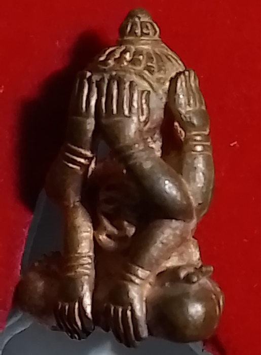 พระปิดตา หัวจรวด เสาร์ 5 เนื้อทองแดงผิวไฟ หลวงพ่อคูณ วัดบ้านไร่ปี2557 ตอก ด.2 ตัว ครับ ไม่มีกล่องนะ